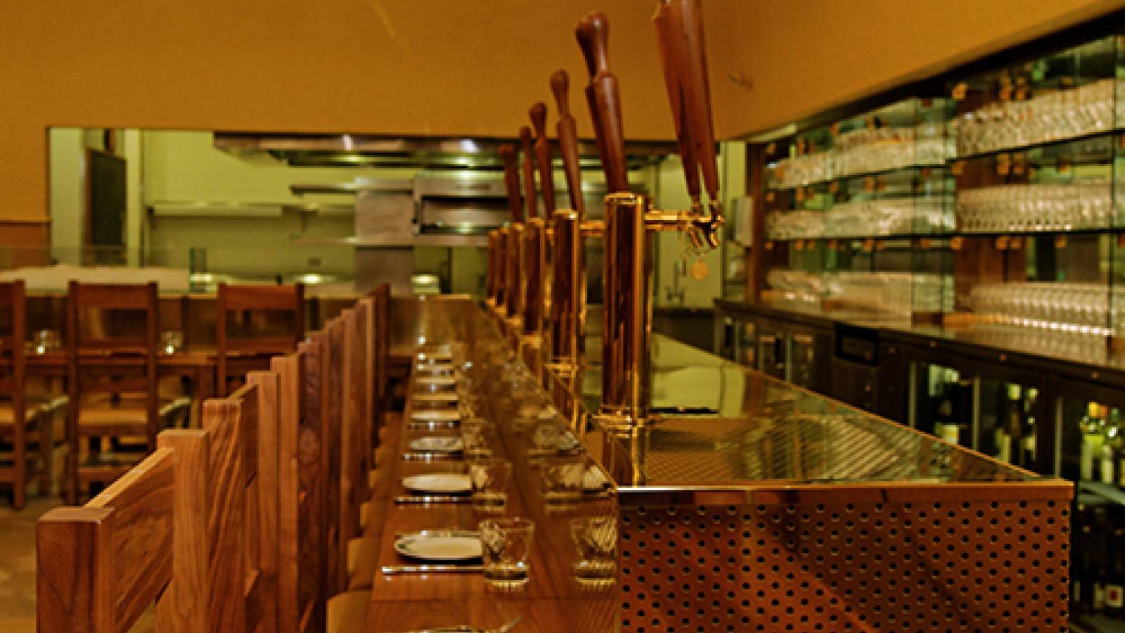 Publican Bar, photo Grant Kessler