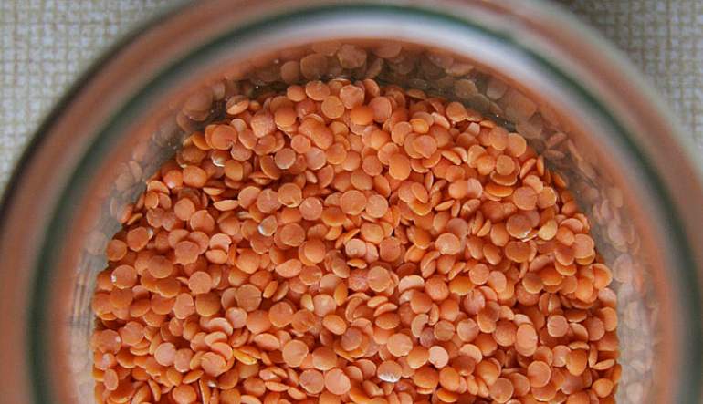 Red Lentils with Curry Leaves