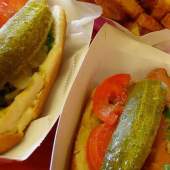 The Perfect Chicago Hot Dog