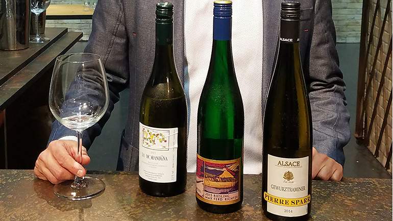 Pairing Wines with Thai Cuisine