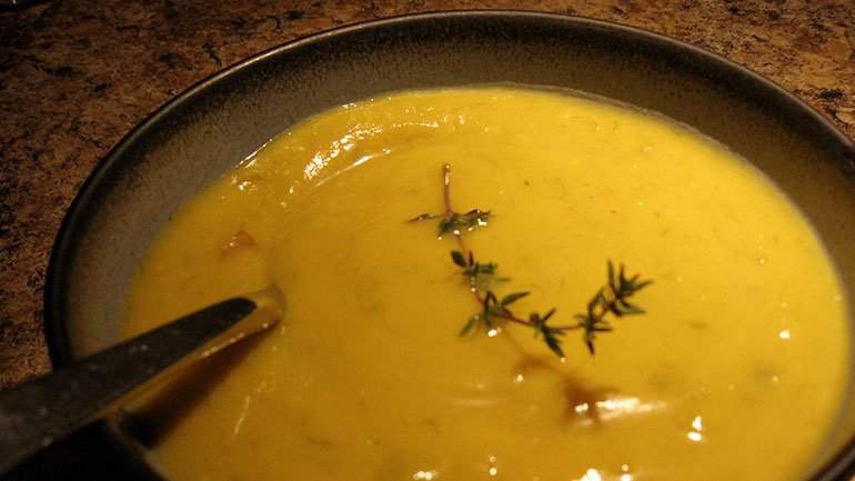 Butternut Squash and Apple Soup