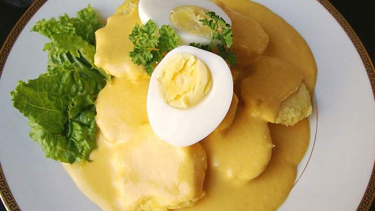 Papas a la Huancaina (Potatoes with Peruvian Cheese Sauce)