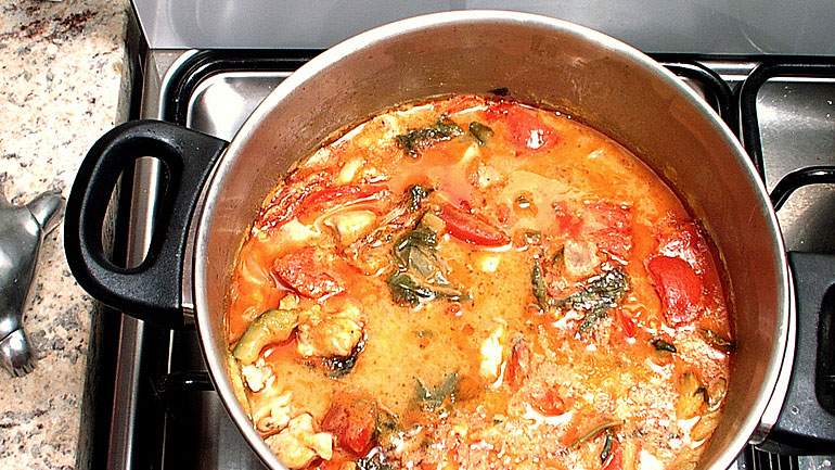 Red Curry Chicken