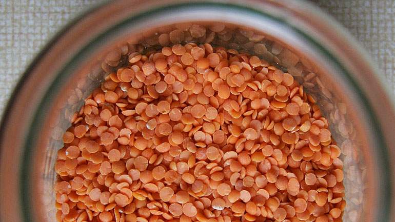 Red Lentils with Curry Leaves