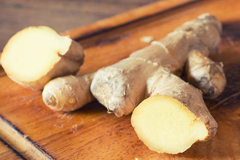 Whole ginger that has been sliced